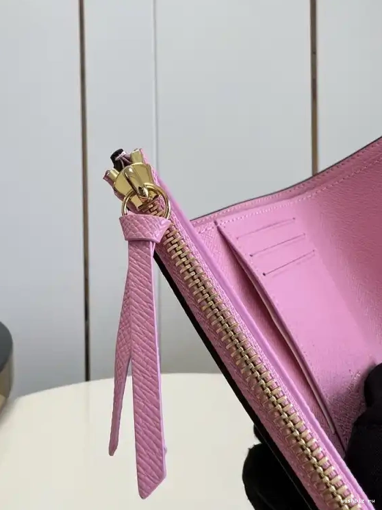 WIS VICTORINE Wallet Vuitton Louis 0628
